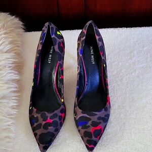 Nine West patterned heels